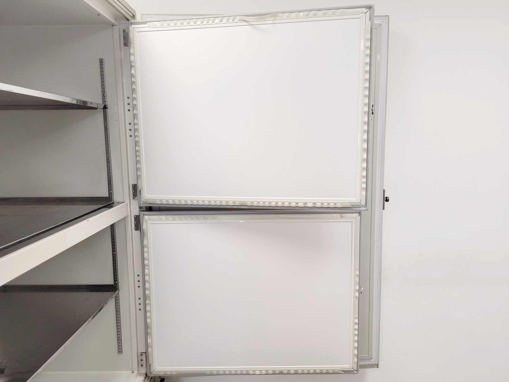 Image of Sanyo MDF-U73V Ultra Low Temperature Freezer Lab