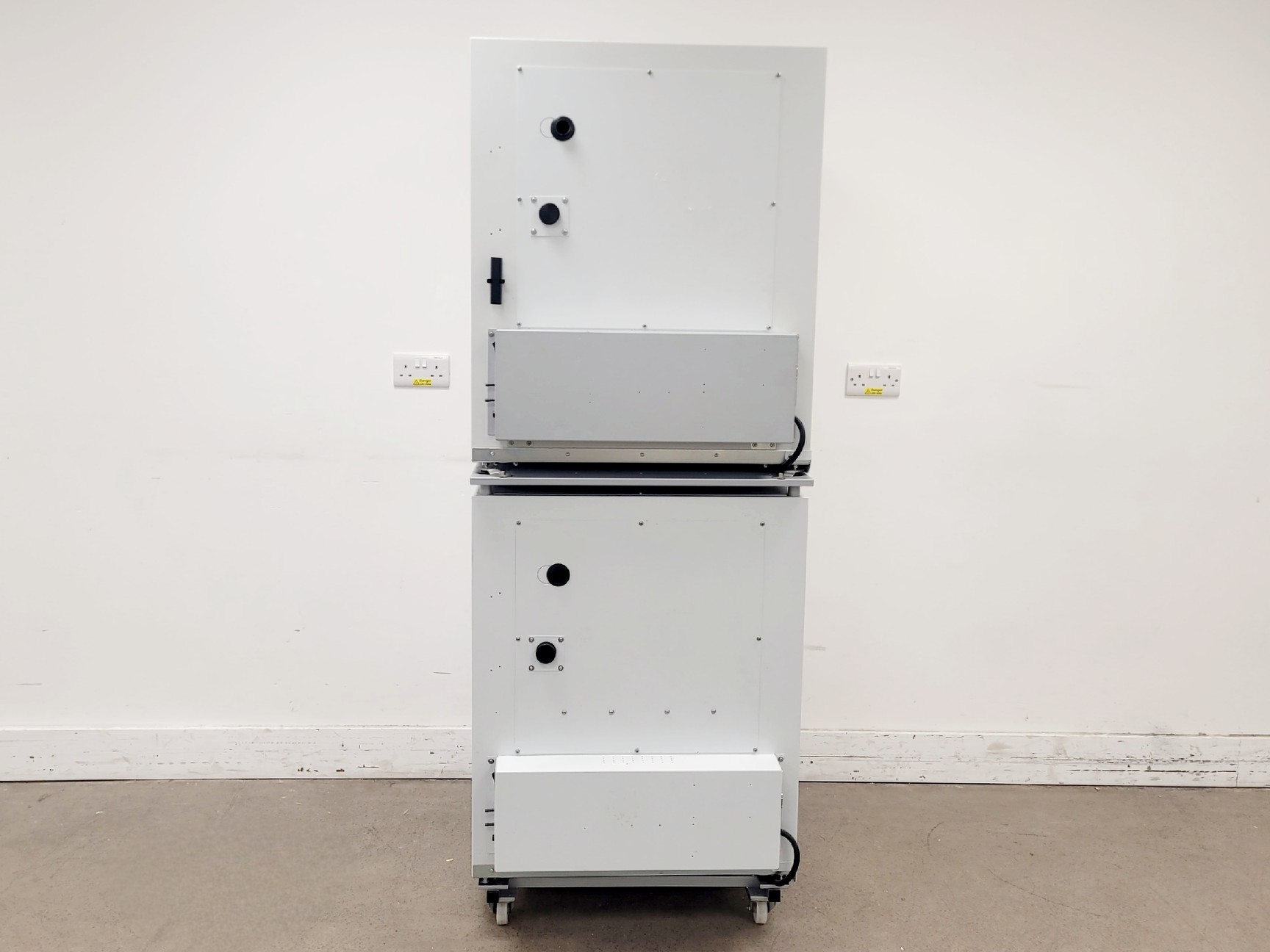 Image of New Brunswick Galaxy 170 R CO2 Incubator Double Stack 