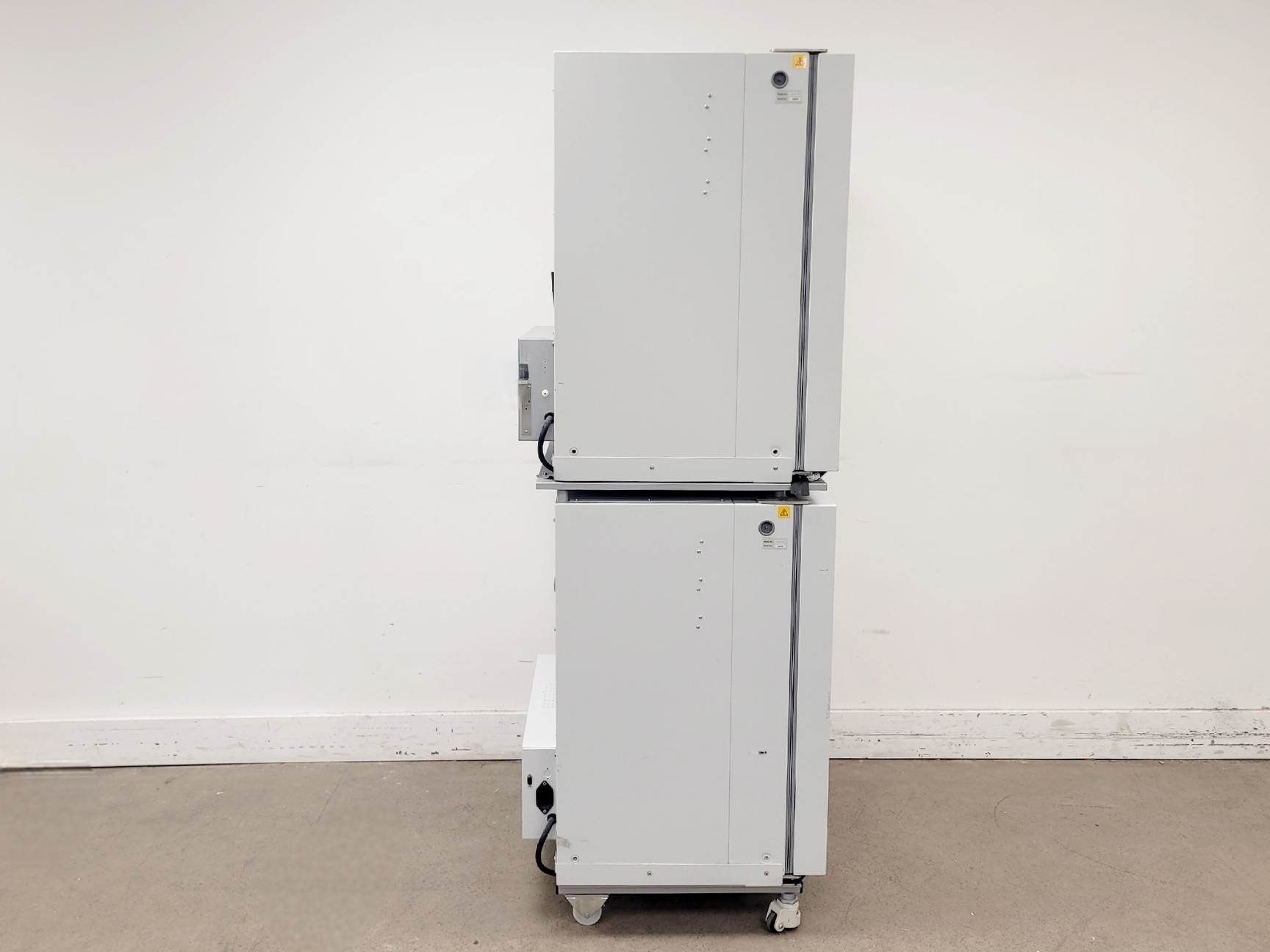Image of New Brunswick Galaxy 170 R CO2 Incubator Double Stack 