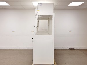 Thumbnail image of Monmouth Scientific Circulaire 1800 Laminar Flow Cabinet Lab