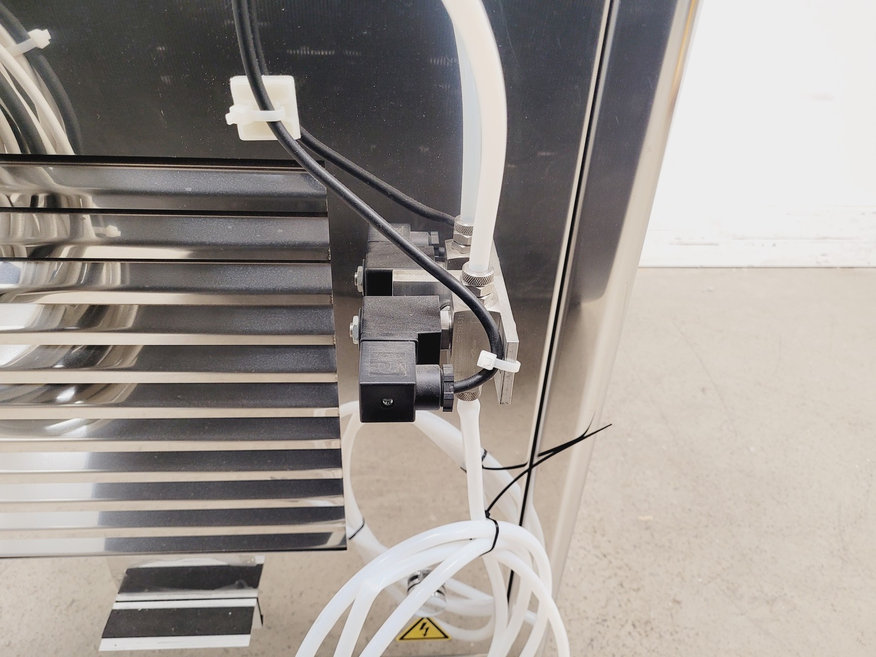 Image of AirTree Ozone Technology G-Sapphire P Series Ozone Generator G-P60