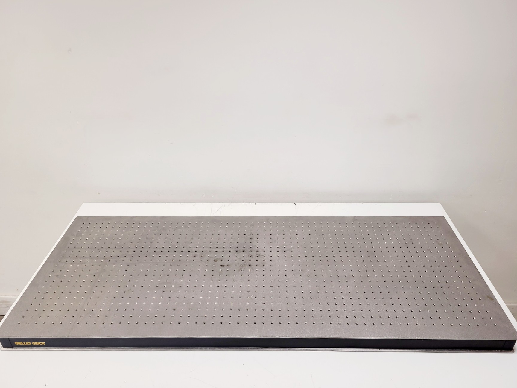 Image of Melles Griot Optical Breadboard 150 x 60 x 6cm Imperial 