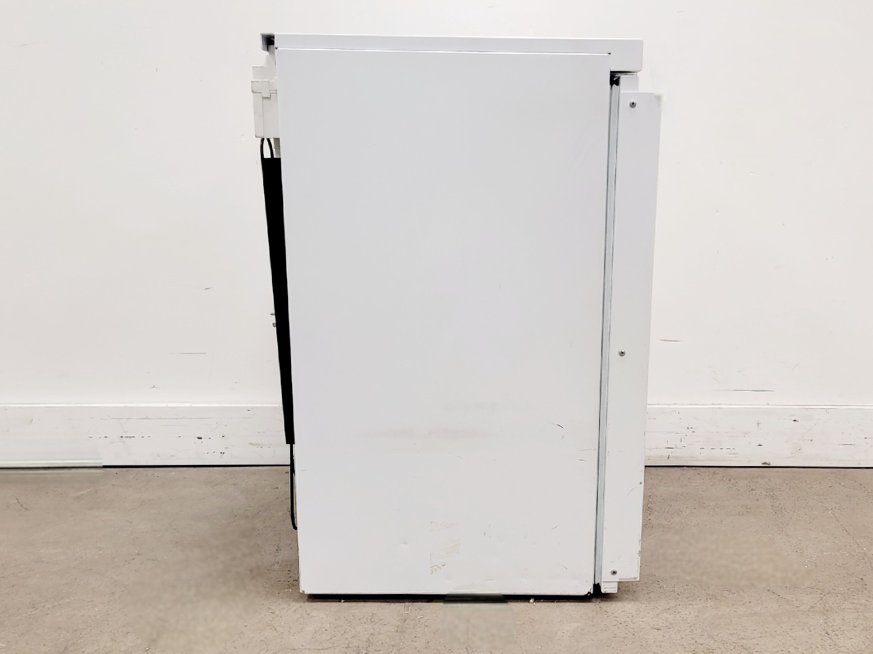 Image of Lec LR 507 Under Counter Refrigerator