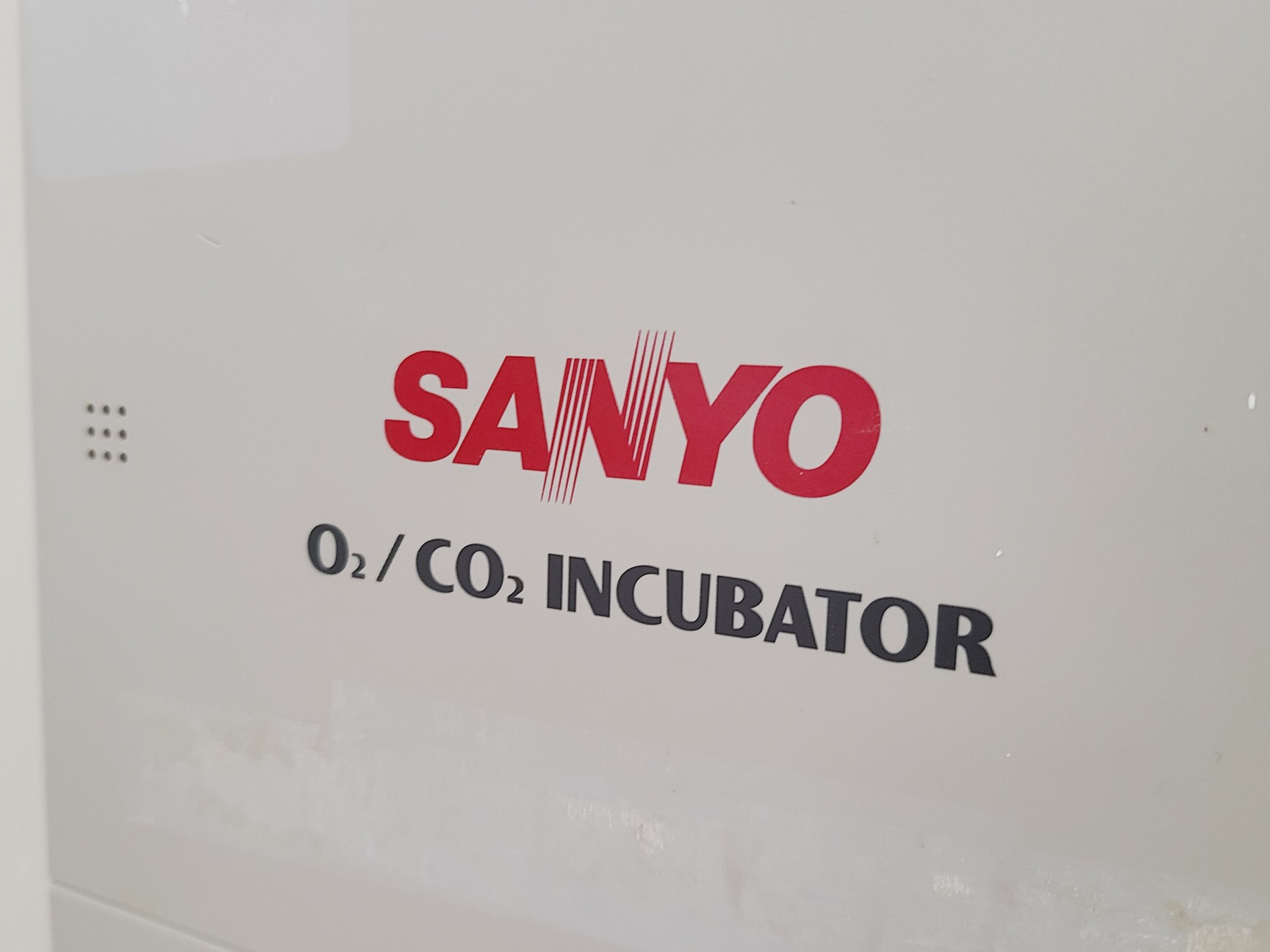Image of Sanyo O2/CO2 MCO-19M Incubator Lab