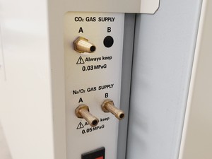 Thumbnail image of Sanyo O2/CO2 MCO-19M Incubator Lab