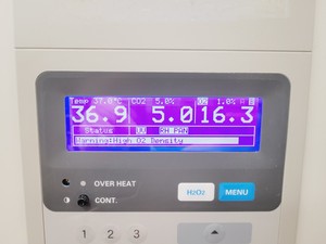 Thumbnail image of Sanyo O2/CO2 MCO-19M Incubator Lab