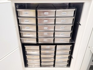 Thumbnail image of Eppendorf CryoCube F101h-86 Ultra-Low Temperature Freezer Lab