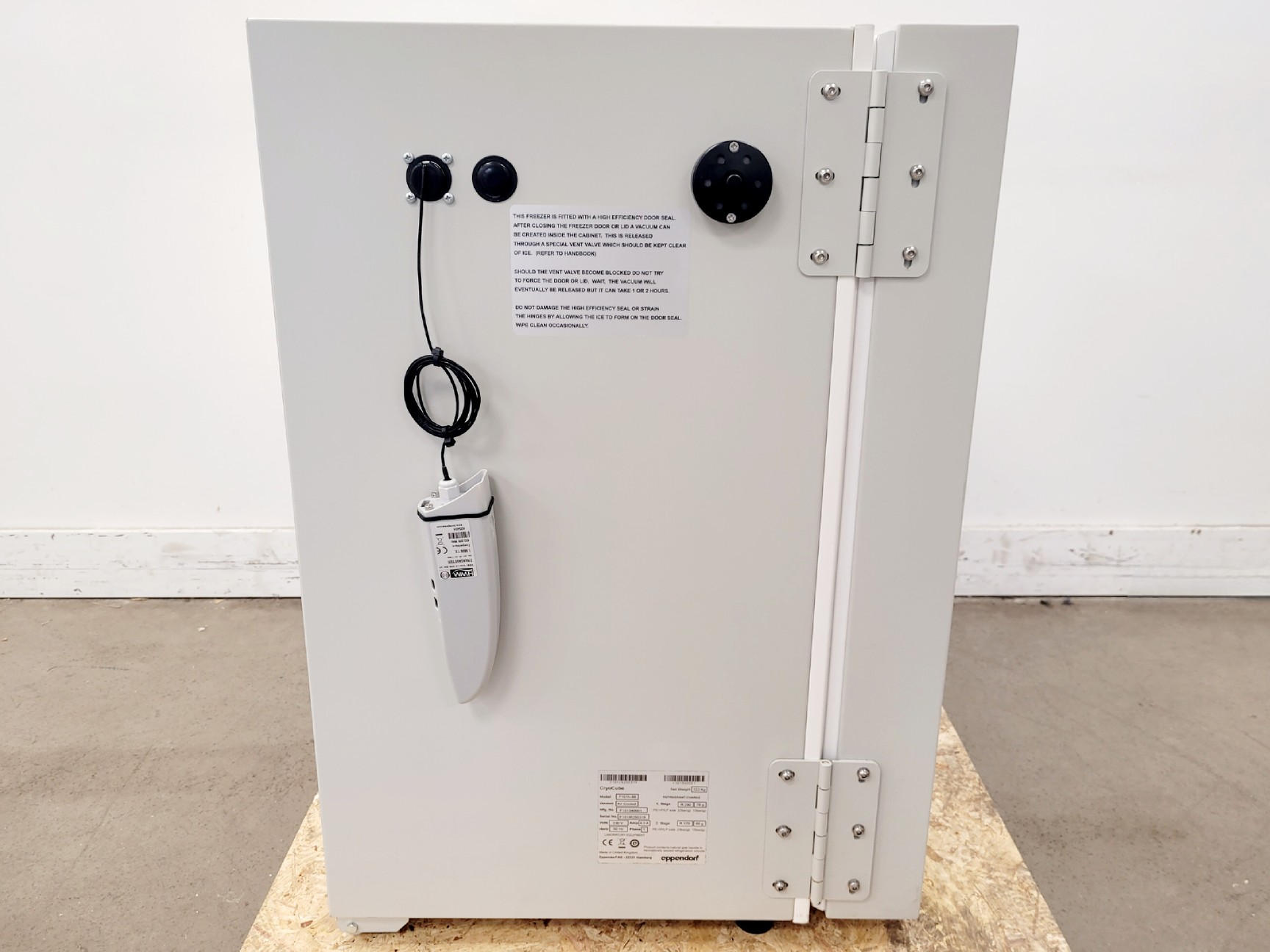 Image of Eppendorf CryoCube F101h-86 Ultra-Low Temperature Freezer Lab