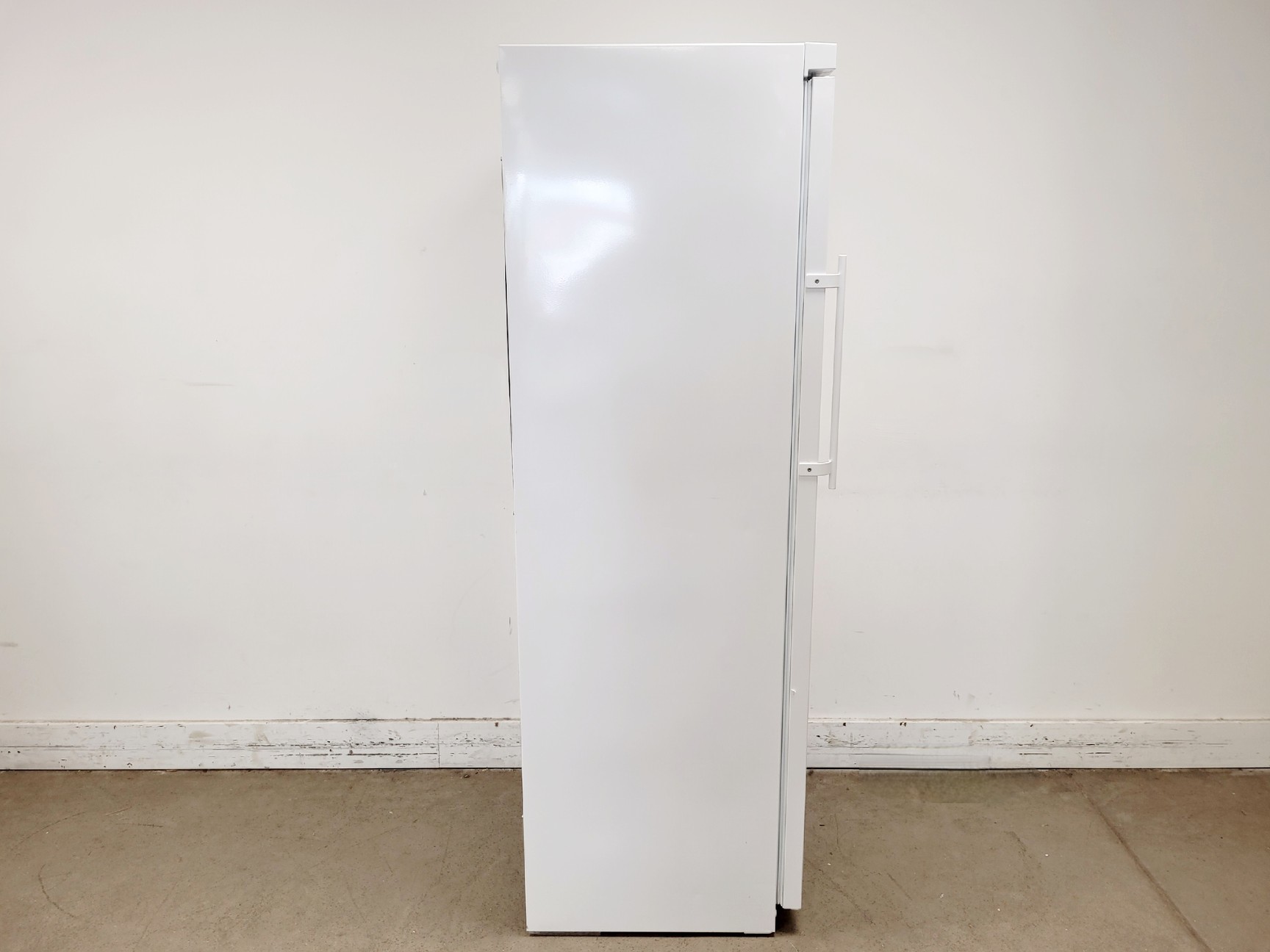 Image of Liebherr MediLine LGex 3410 Laboratory Freezer