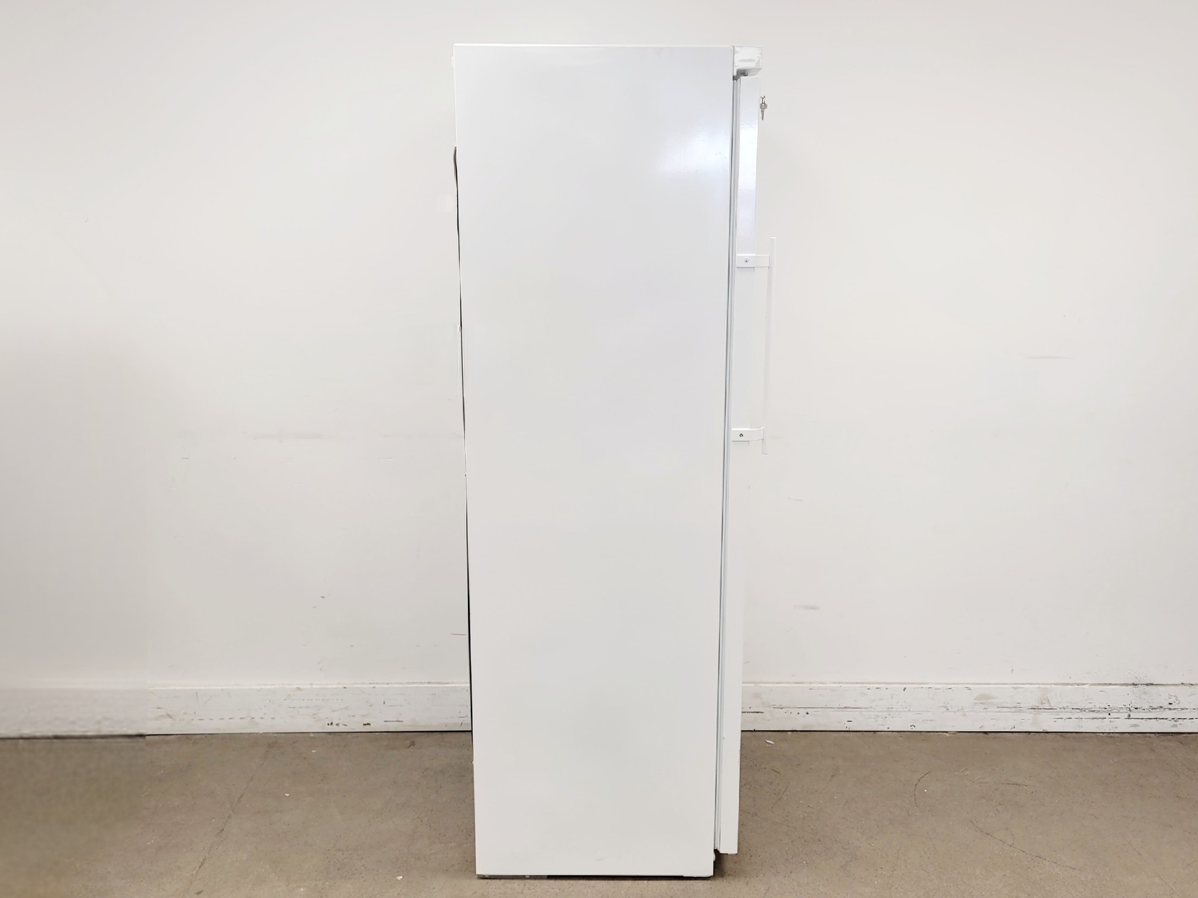 Image of Liebherr MediLine LGex 3410 Laboratory Freezer