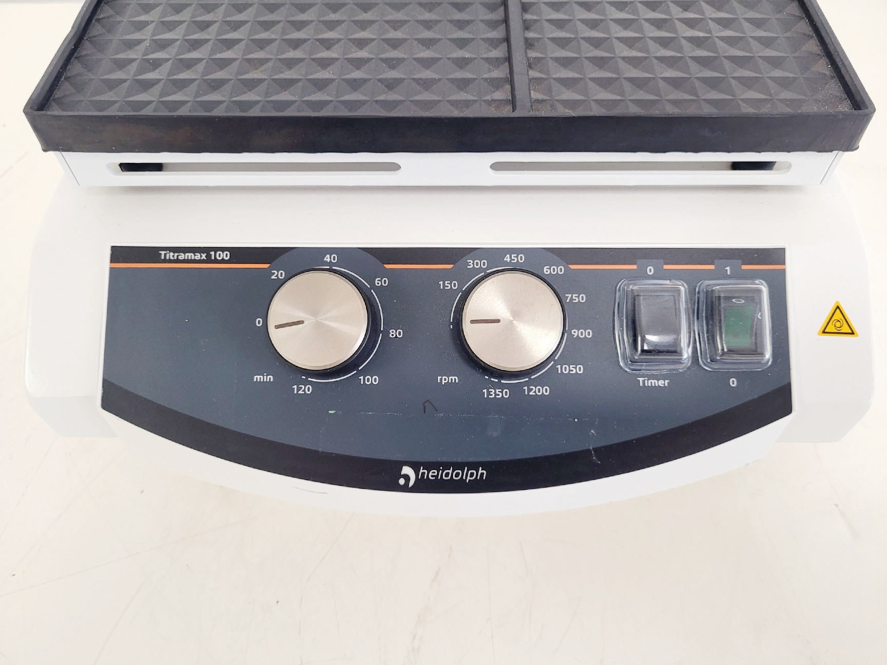 Image of Heidolph Titramax 100 Benchtop Microplate Shaker (2022) Lab