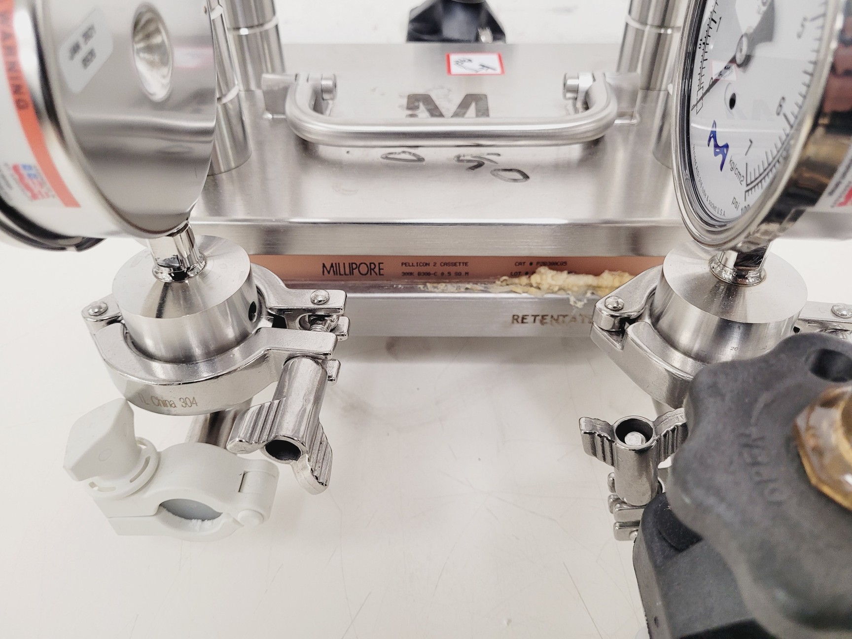 Image of Millipore Pellicon 2 P2B3-00C-05 Cassette Filter & XX42PMINI Holder