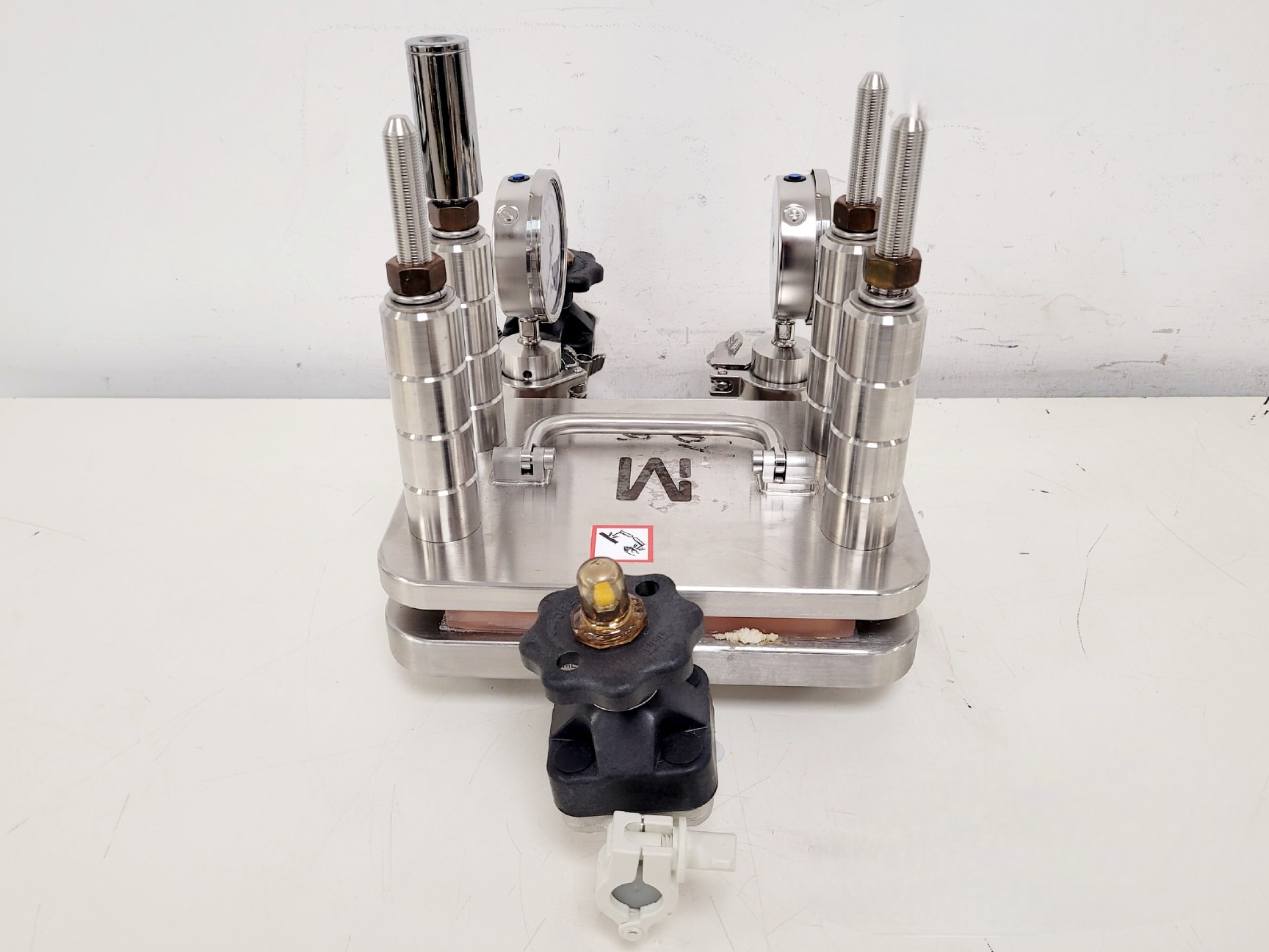Image of Millipore Pellicon 2 P2B3-00C-05 Cassette Filter & XX42PMINI Holder