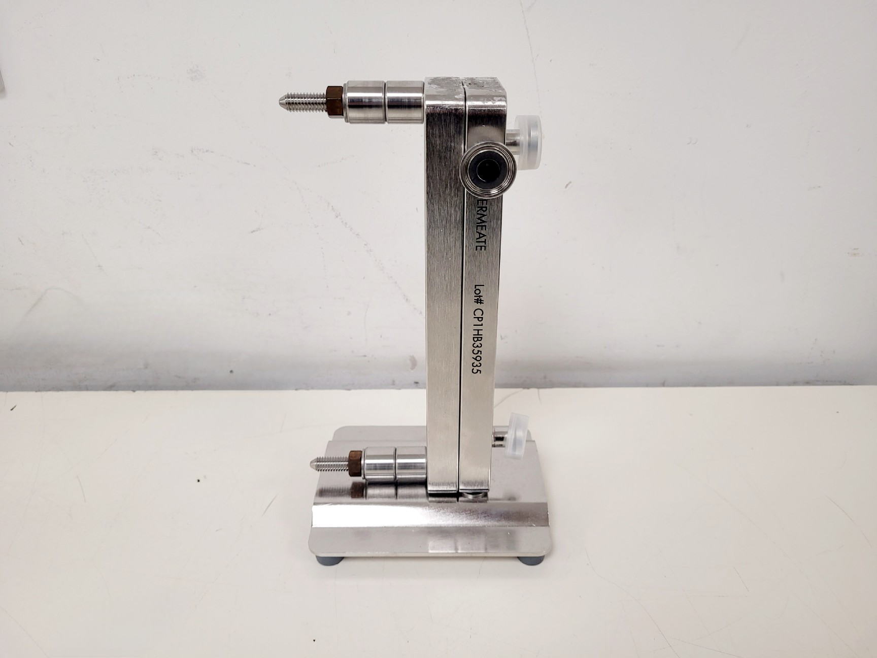 Image of Millipore Pellicon 2 P2B3-00C-05 Cassette Filter & XX42PMINI Holder