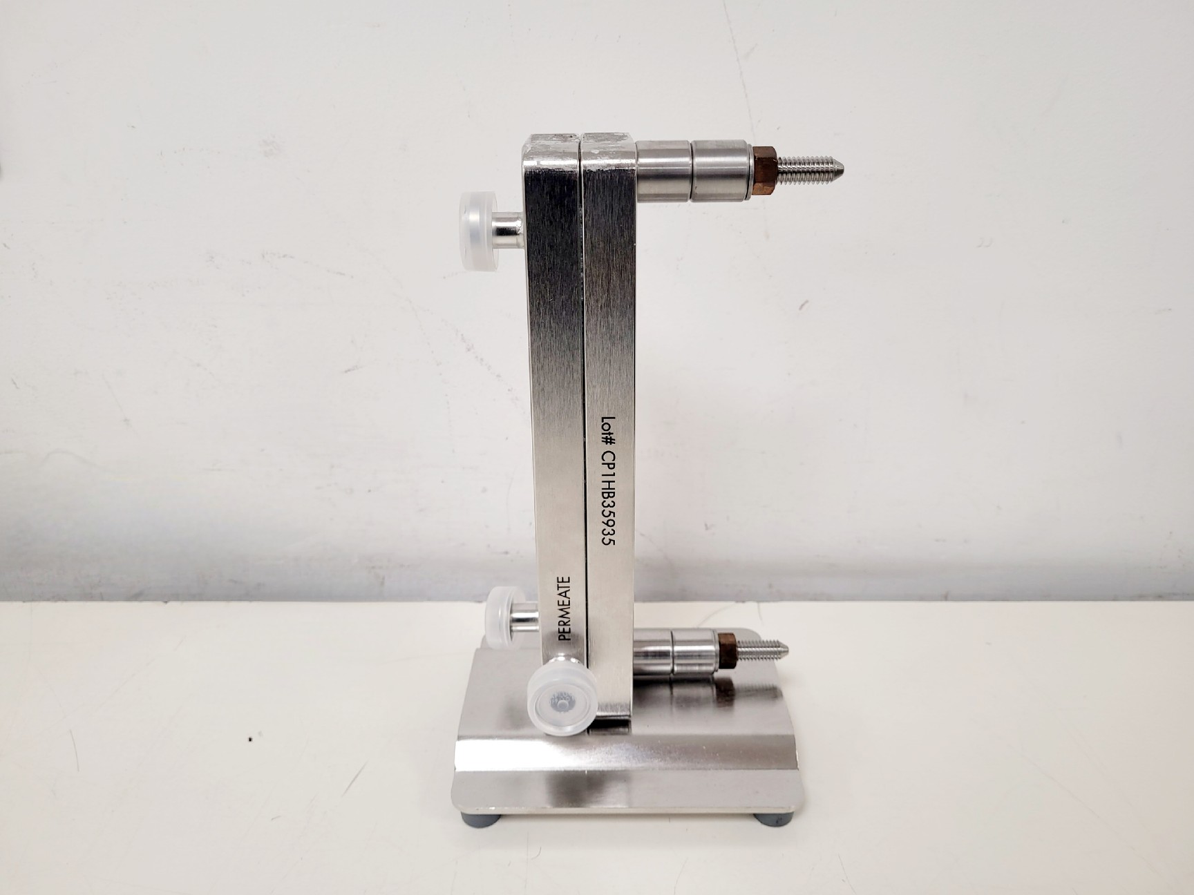 Image of Millipore Pellicon 2 P2B3-00C-05 Cassette Filter & XX42PMINI Holder