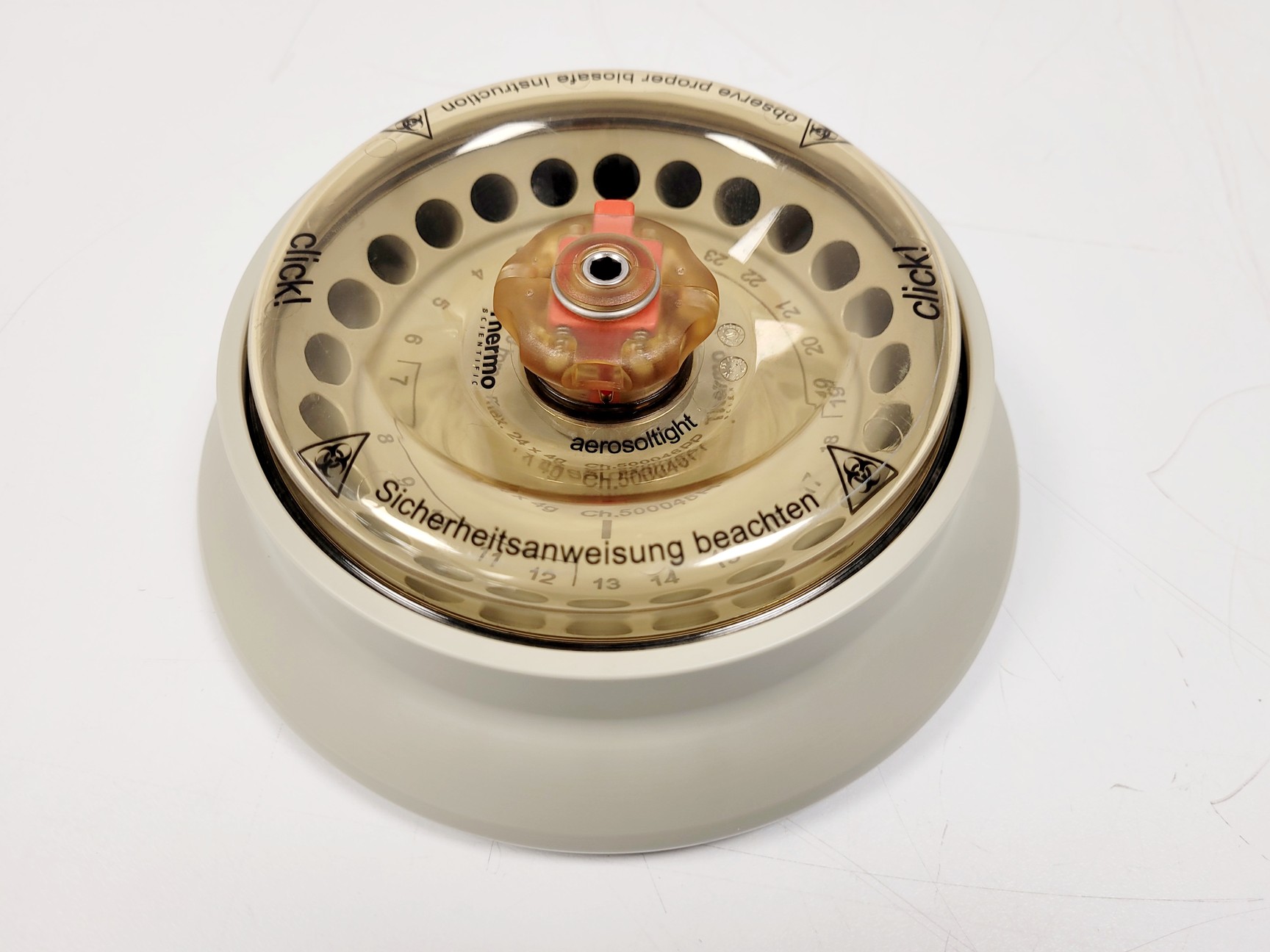 Image of VWR Micro Star 17R Centrifuge w/ ThermoFisher Rotor 75003424/3410