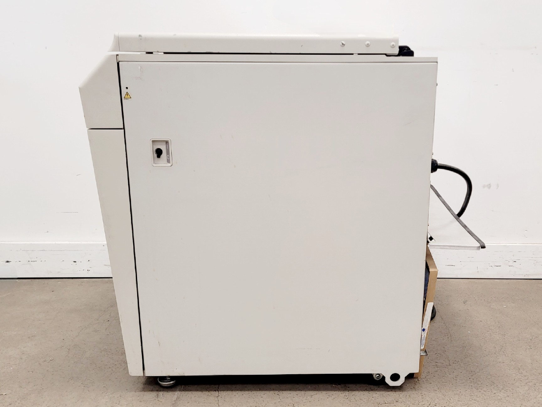 Image of Beckman Coulter Avanti J-E Centrifuge