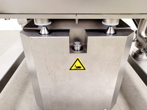 Thumbnail image of Sartorius Stedim 100L Pallet Tank, Base Frame and Pro Mixer Drive Unit (2020)