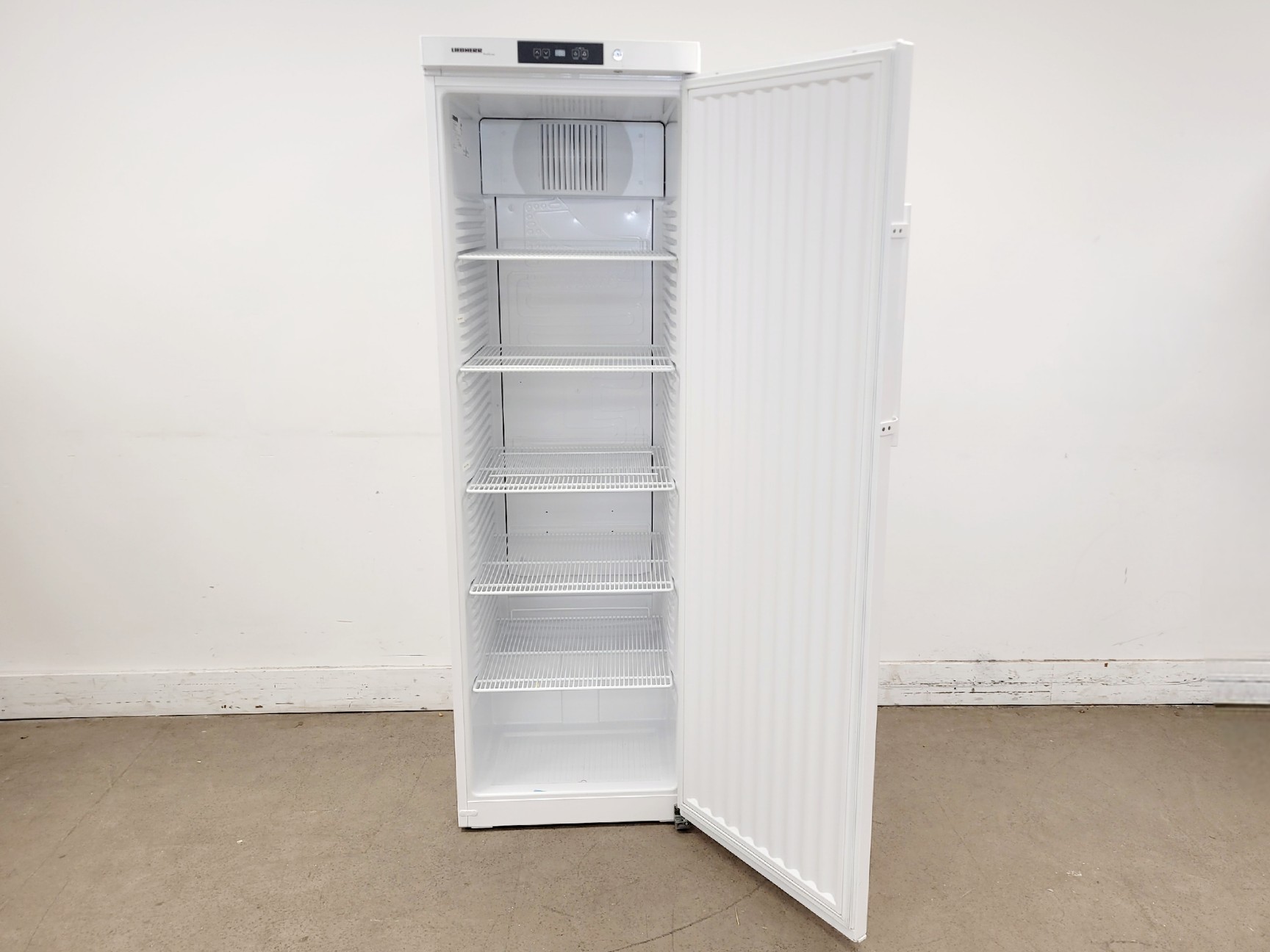 Image of Liebherr ProfiLine Model GKv 4310 Index 21H/147 Lab Fridge