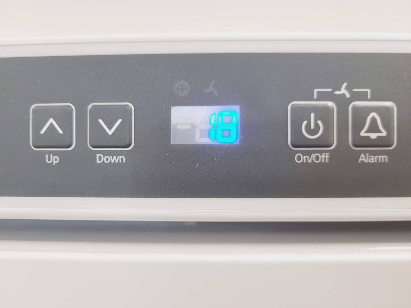 Image of Liebherr ProfiLine Model GKv 4310 Index 21H/147 Lab Fridge