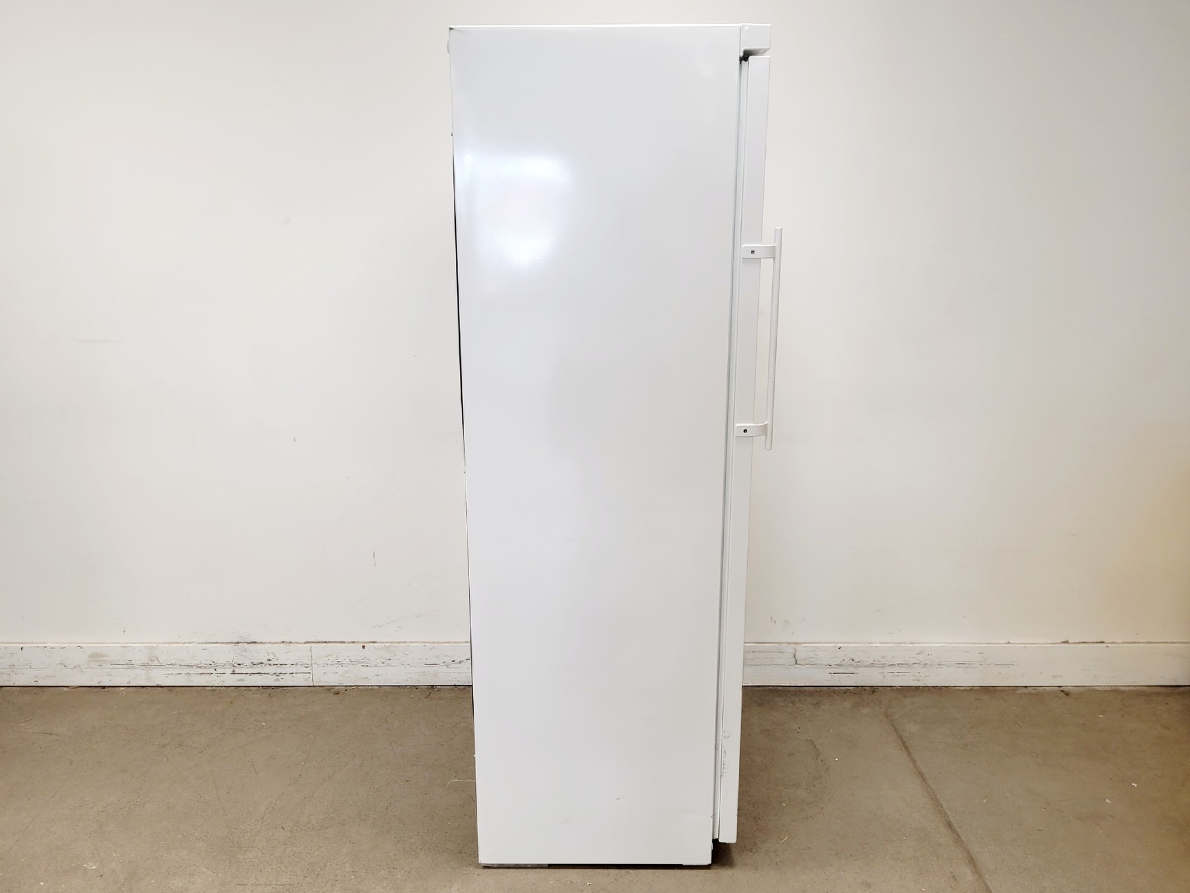 Image of Liebherr MediLine Model LGex 3410 Index 22C / 001 Lab Freezer