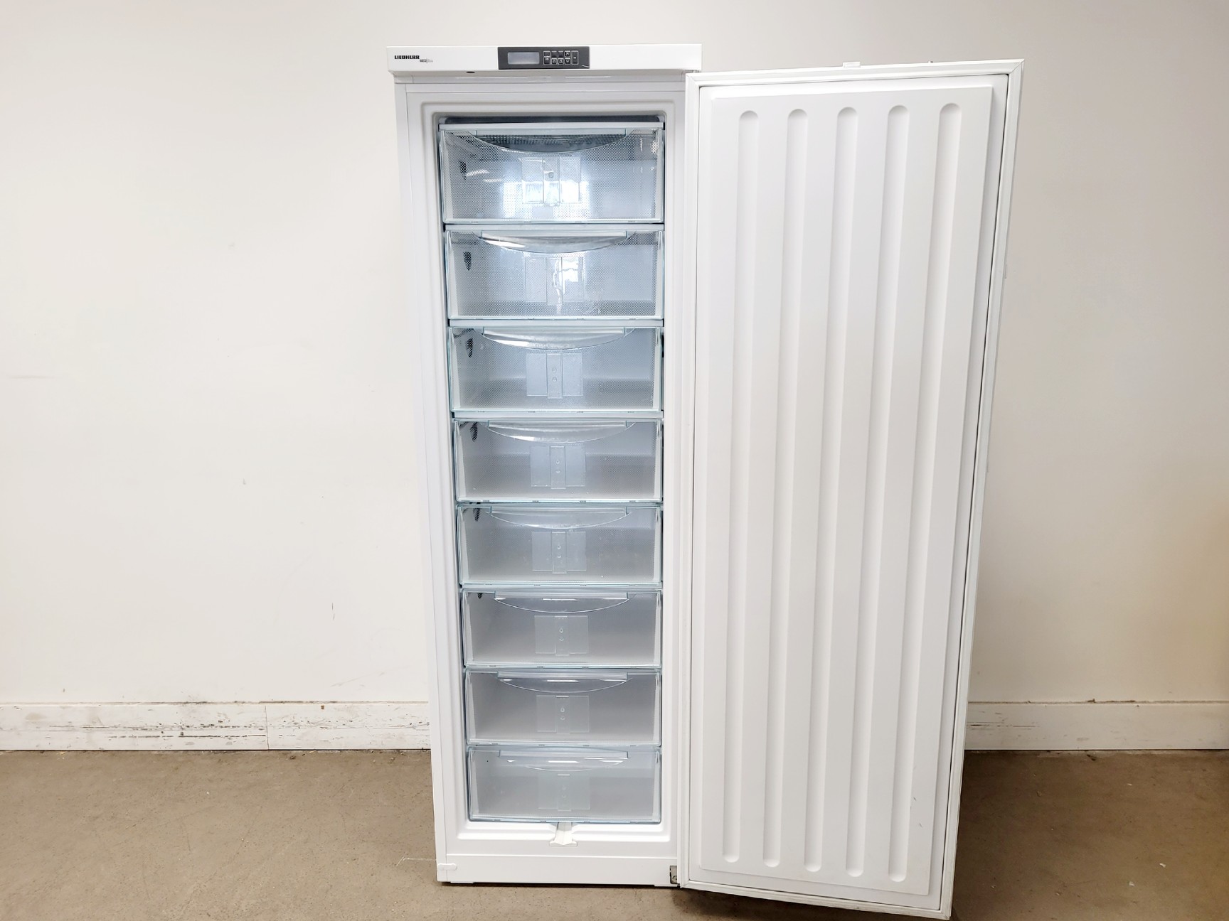 Image of Liebherr MediLine Model LGex 3410 Index 22C / 001 Lab Freezer