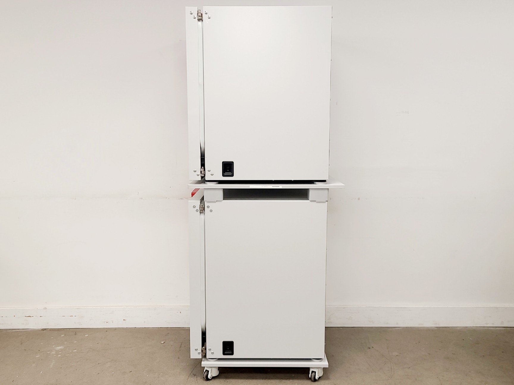 Image of Binder CB 170 Incubator Double Stack CO2 Lab