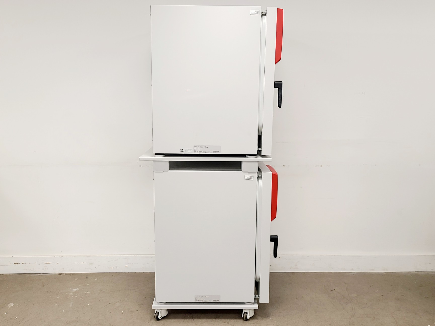 Image of Binder CB 170 Incubator Double Stack CO2 Lab