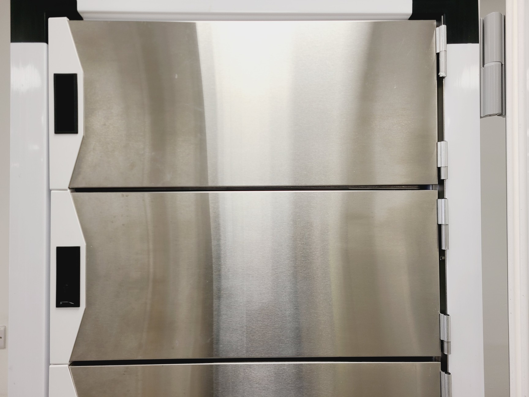 Image of Thermo Scientific HeraFreeze HDE Series Ultra-Low Temperature Freezer HDE40086FV