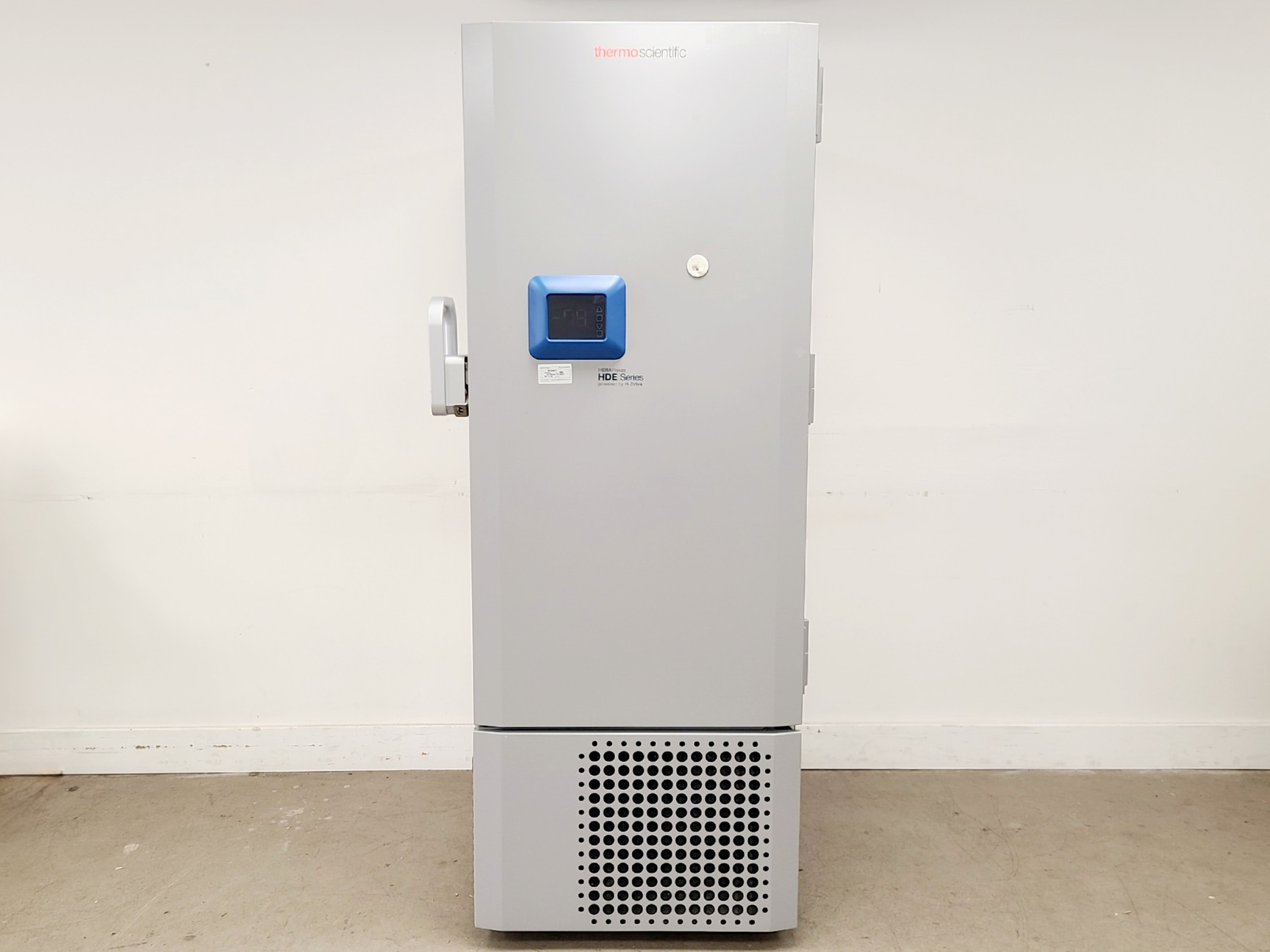 Image of Thermo Scientific HeraFreeze HDE Series Ultra-Low Temperature Freezer HDE40086FV