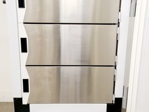 Thumbnail image of Thermo Scientific HeraFreeze HDE Series Ultra-Low Temperature Freezer HDE40086FV