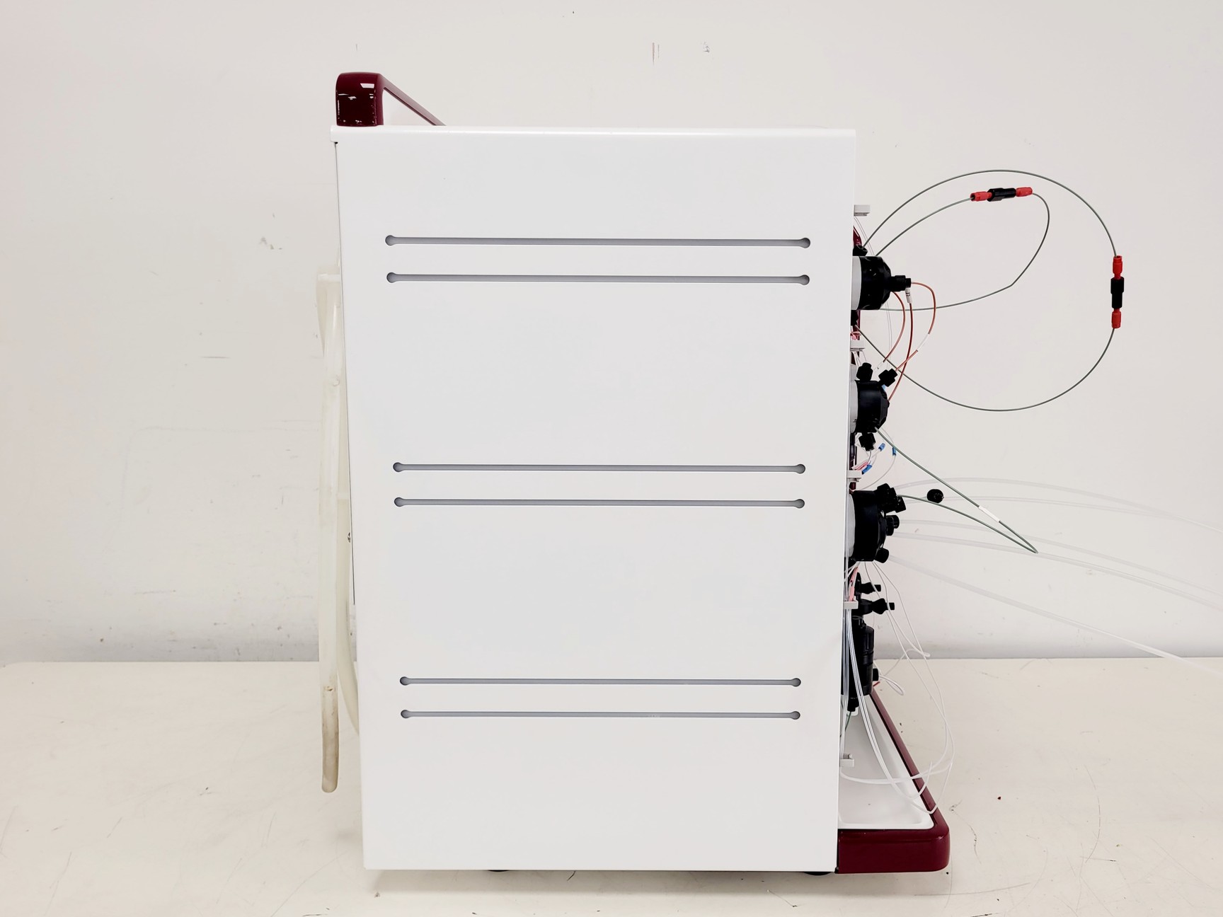 Image of ÄKTA Pure Fast Protein Liquid Chromatography System Lab