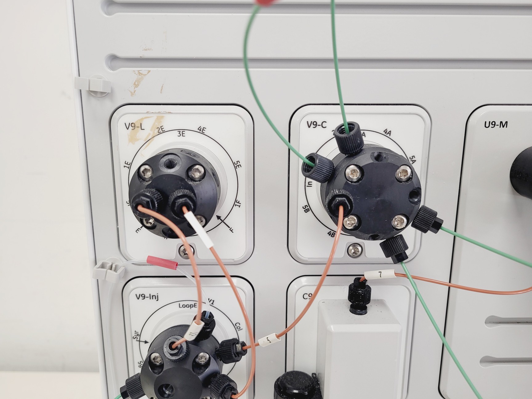 Image of ÄKTA Pure Fast Protein Liquid Chromatography System Lab