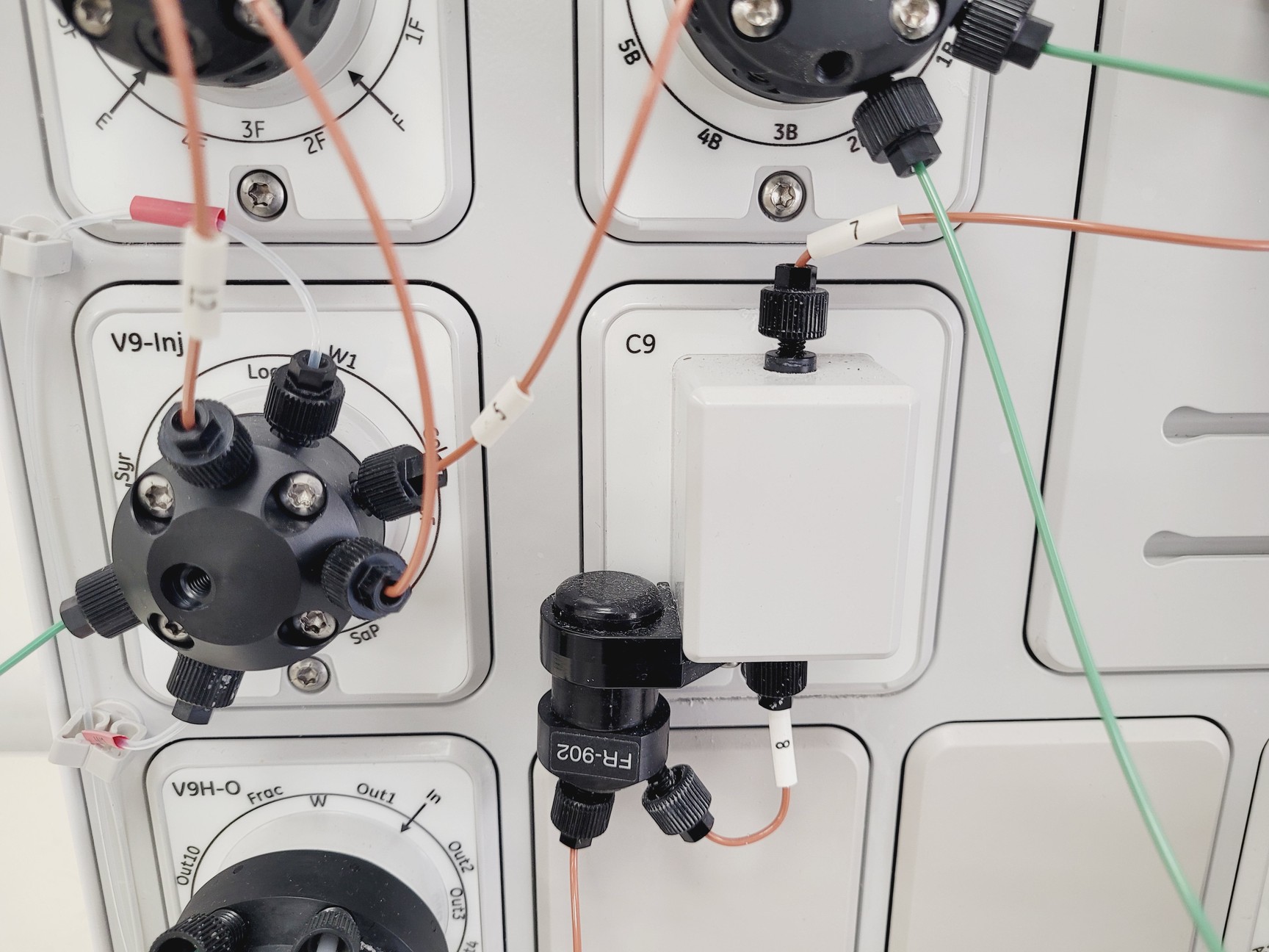 Image of ÄKTA Pure Fast Protein Liquid Chromatography System Lab