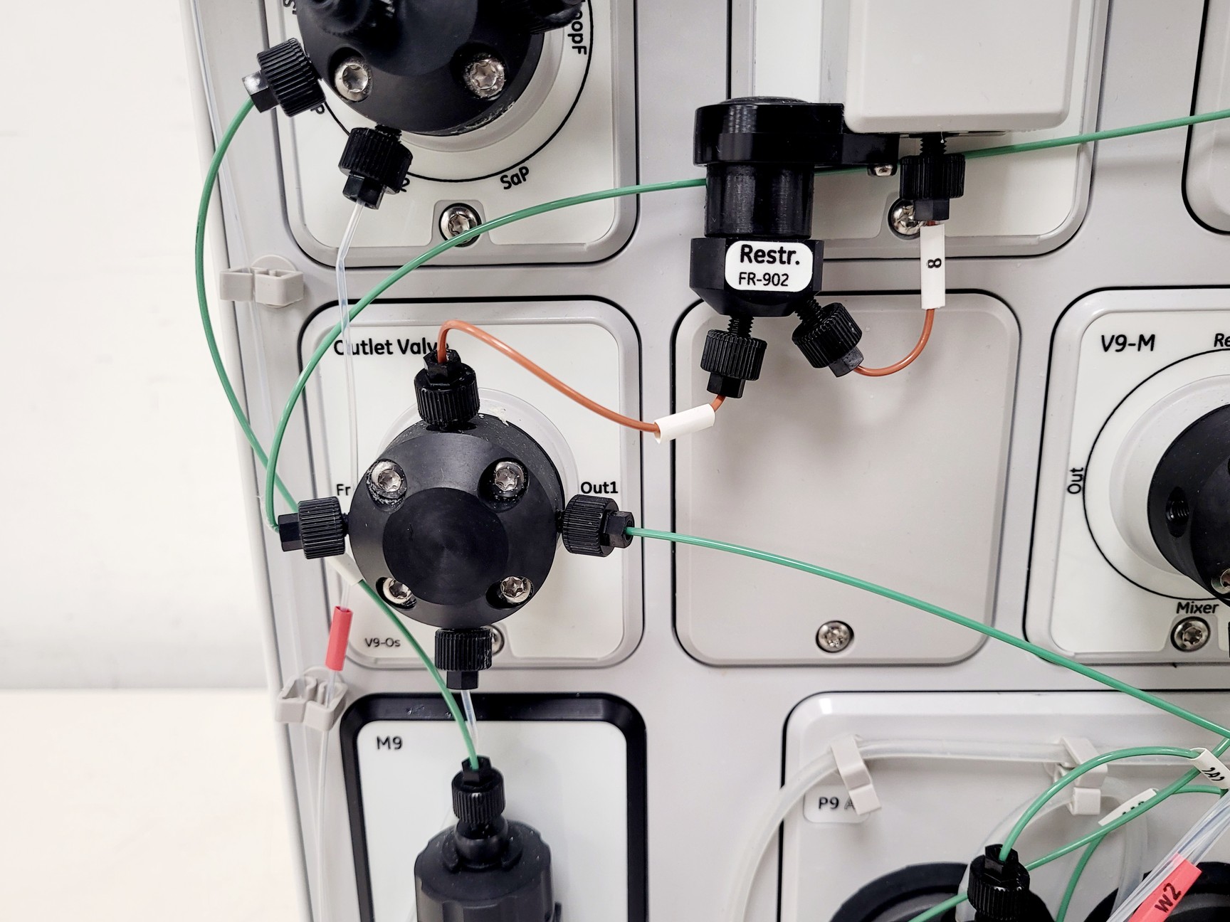 Image of ÄKTA Pure Fast Protein Liquid Chromatography System FPLC Lab