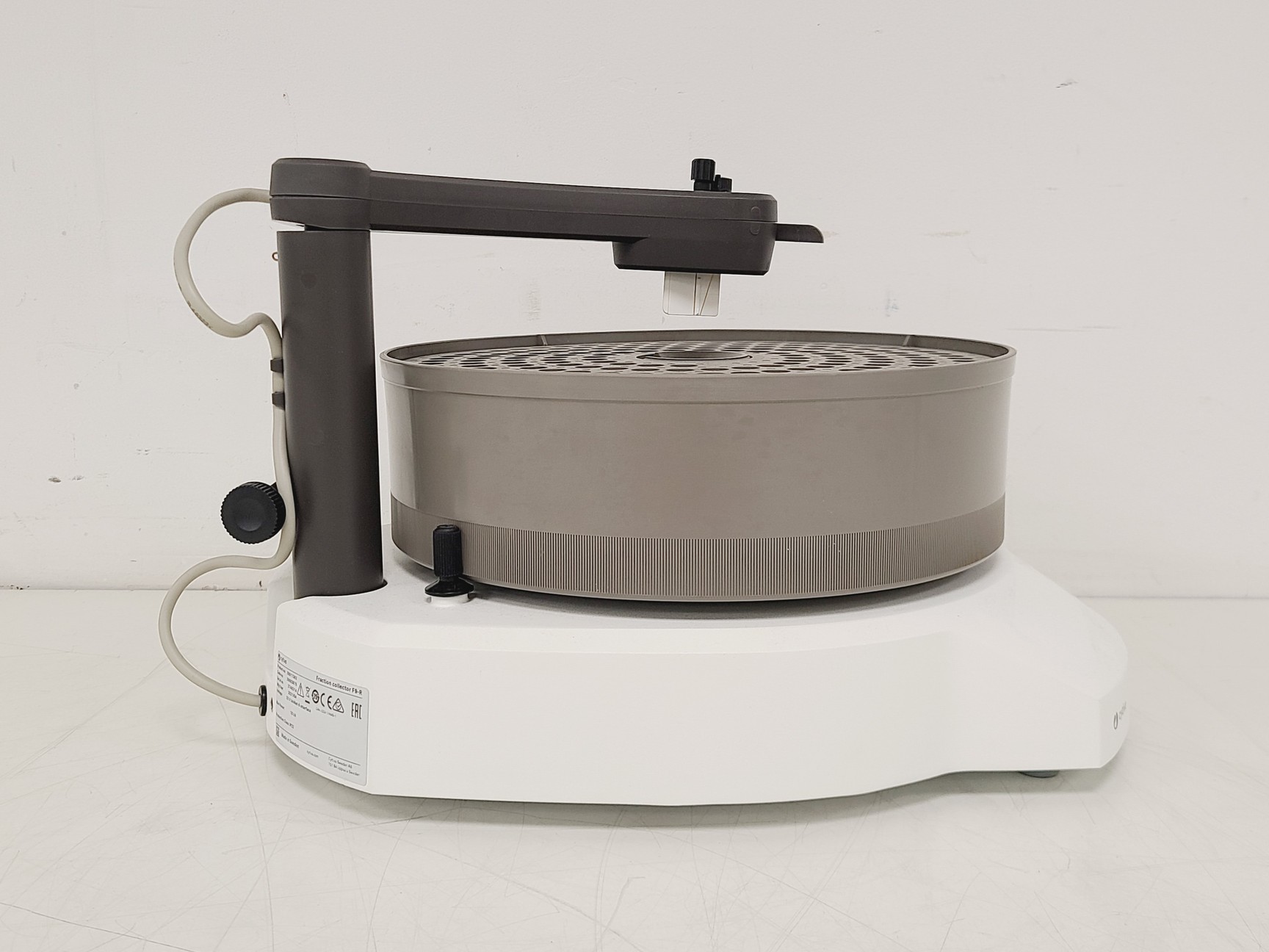 Image of GE ÄKTA Pure Fast Protein Liquid Chromatography System FPLC w/ F9-R Lab