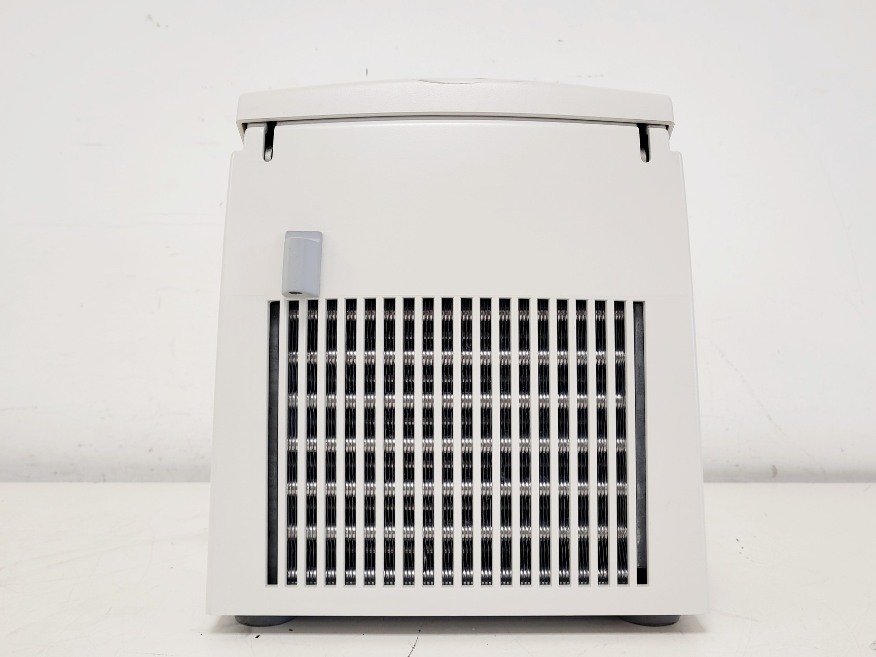 Image of Thermo Fisher Scientific Fresco 21 Microcentrifuge w/ 75003424 Rotor 14800RPM