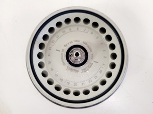 Thumbnail image of Thermo Fisher Scientific Fresco 21 Microcentrifuge w/ 75003424 Rotor 14800RPM