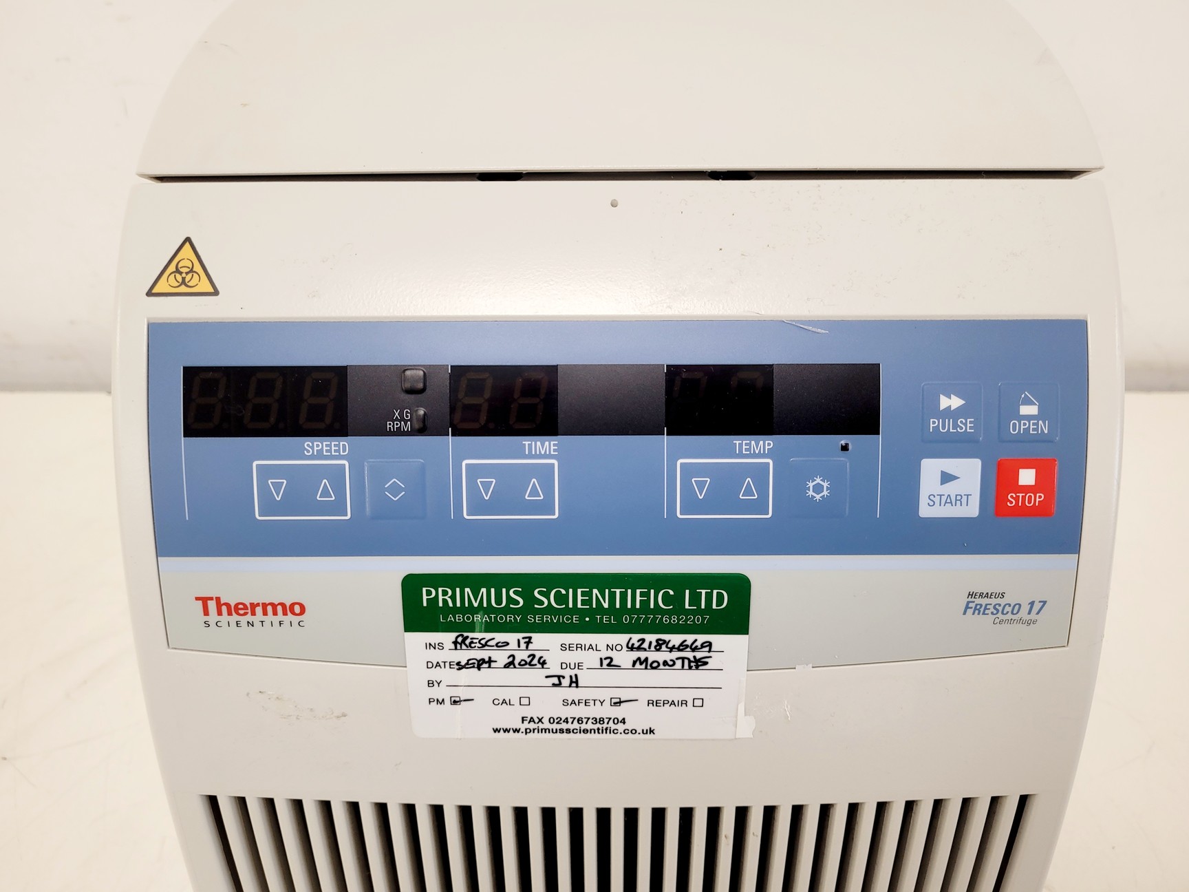 Image of Thermo Fisher Scientific Fresco 21 Microcentrifuge w/ 75003424 Rotor 14800RPM