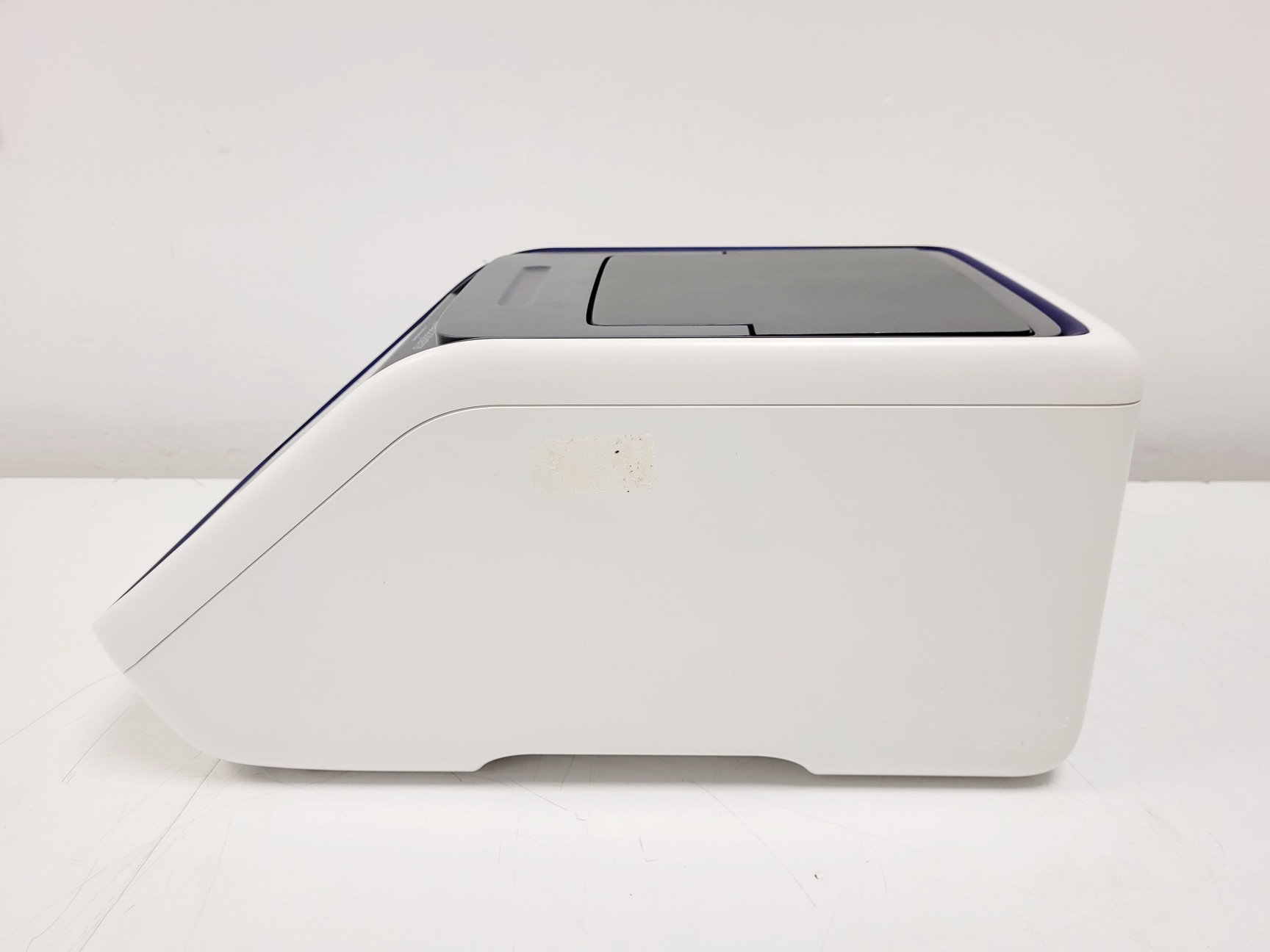 Image of Applied Biosystems VeritiPro 96-Well Thermal Cycler Model 7394
