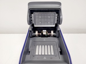 Thumbnail image of Applied Biosystems VeritiPro 96-Well Thermal Cycler Model 7394