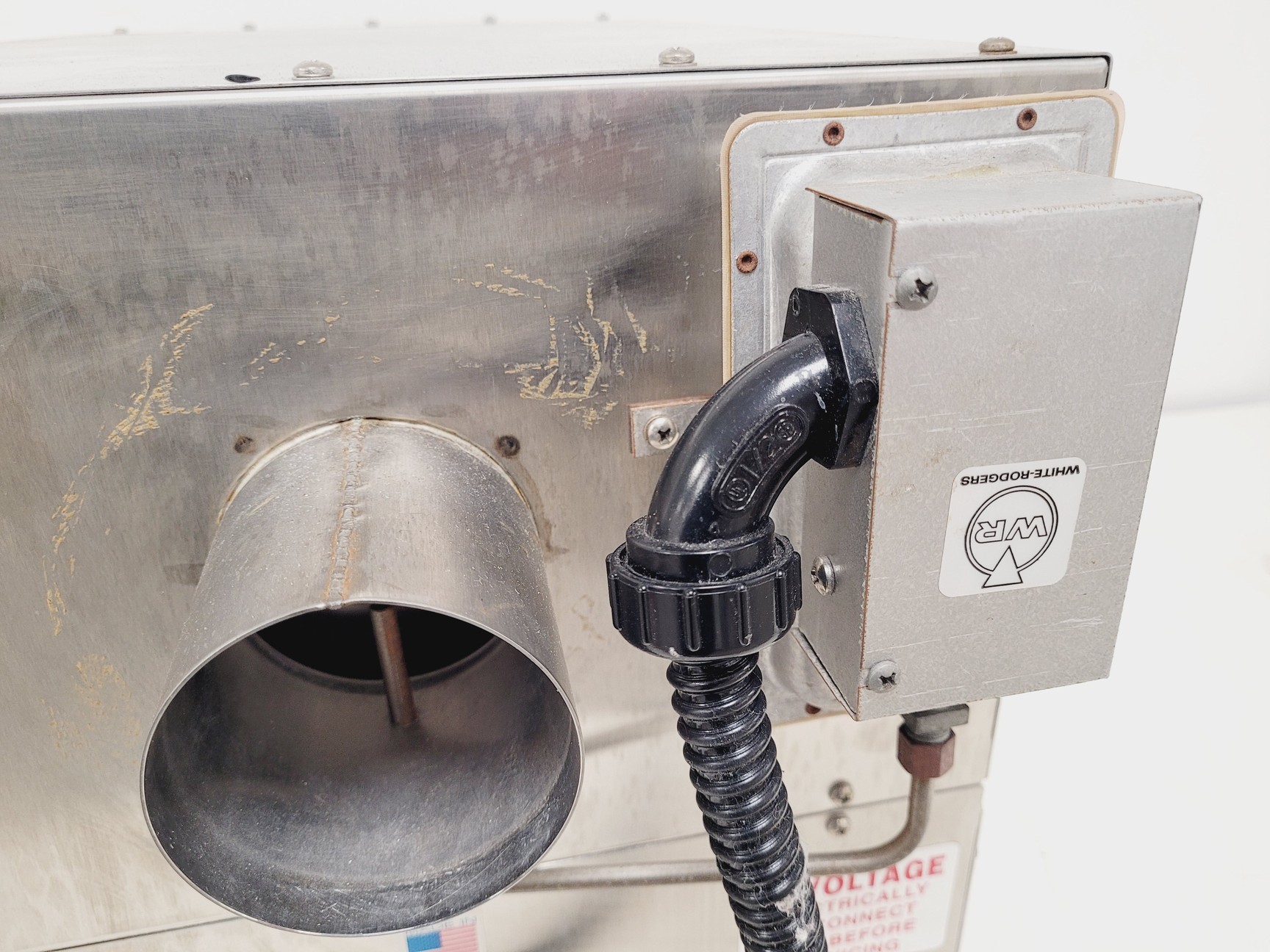 Image of UVOCS Inc UV Ozone Cleaning Systems Fume Extract T10x10/OES/E