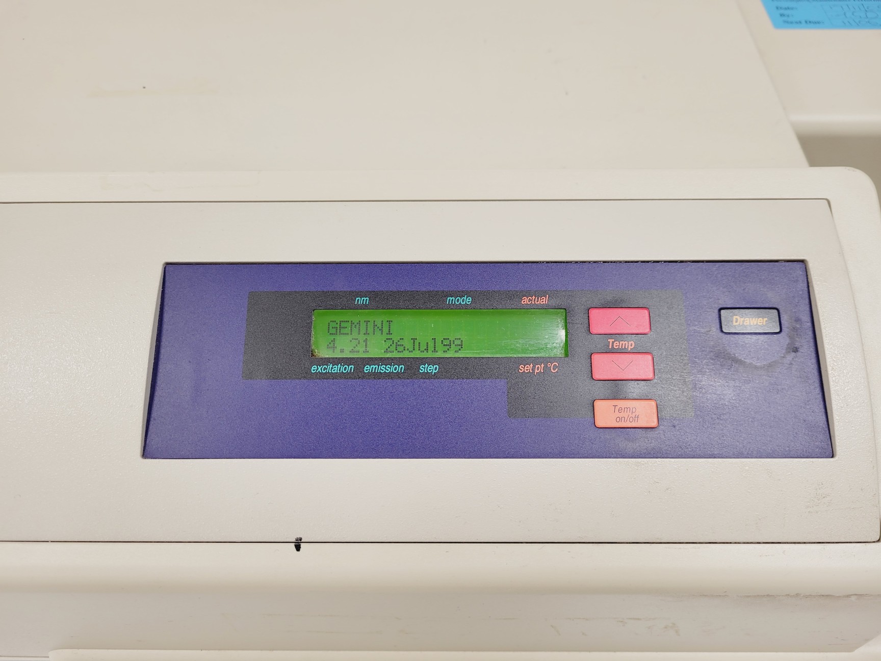 Image of Molecular Devices SpectraMAX Gemini Microplate Spectrophotometer w/ PC