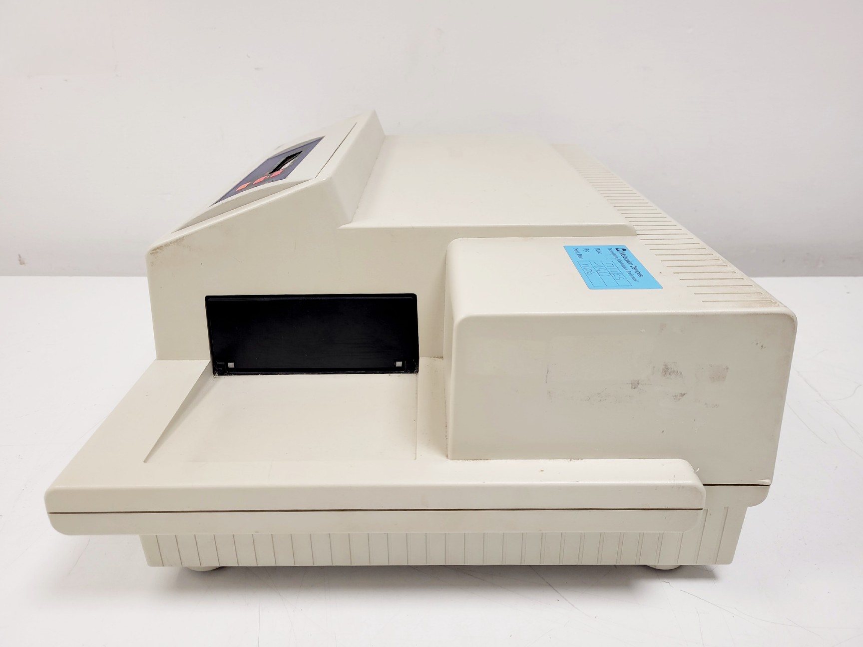 Image of Molecular Devices SpectraMAX Gemini Microplate Spectrophotometer w/ PC