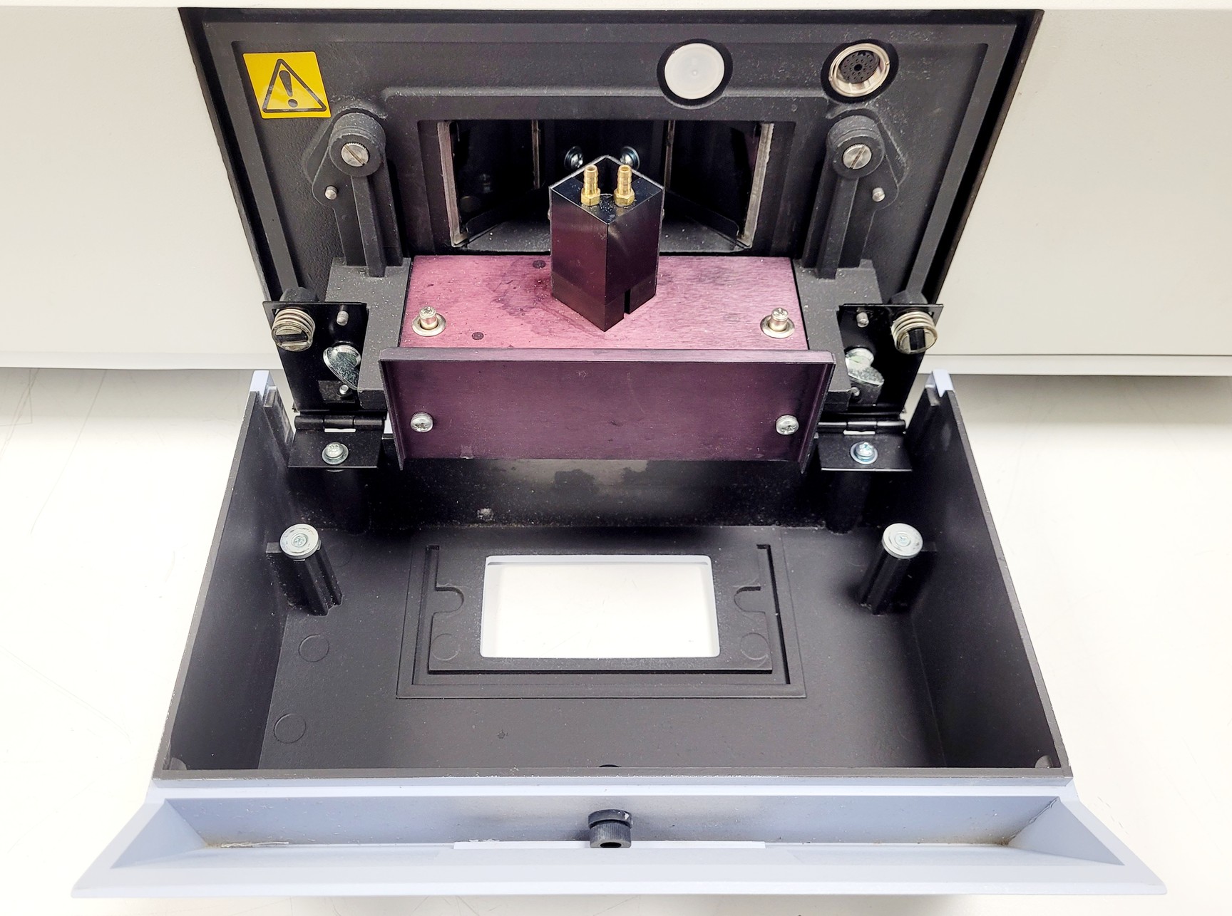 Image of PerkinElmer Instruments LS55 Fluorescence Spectrometer w/ PC & Software Lab