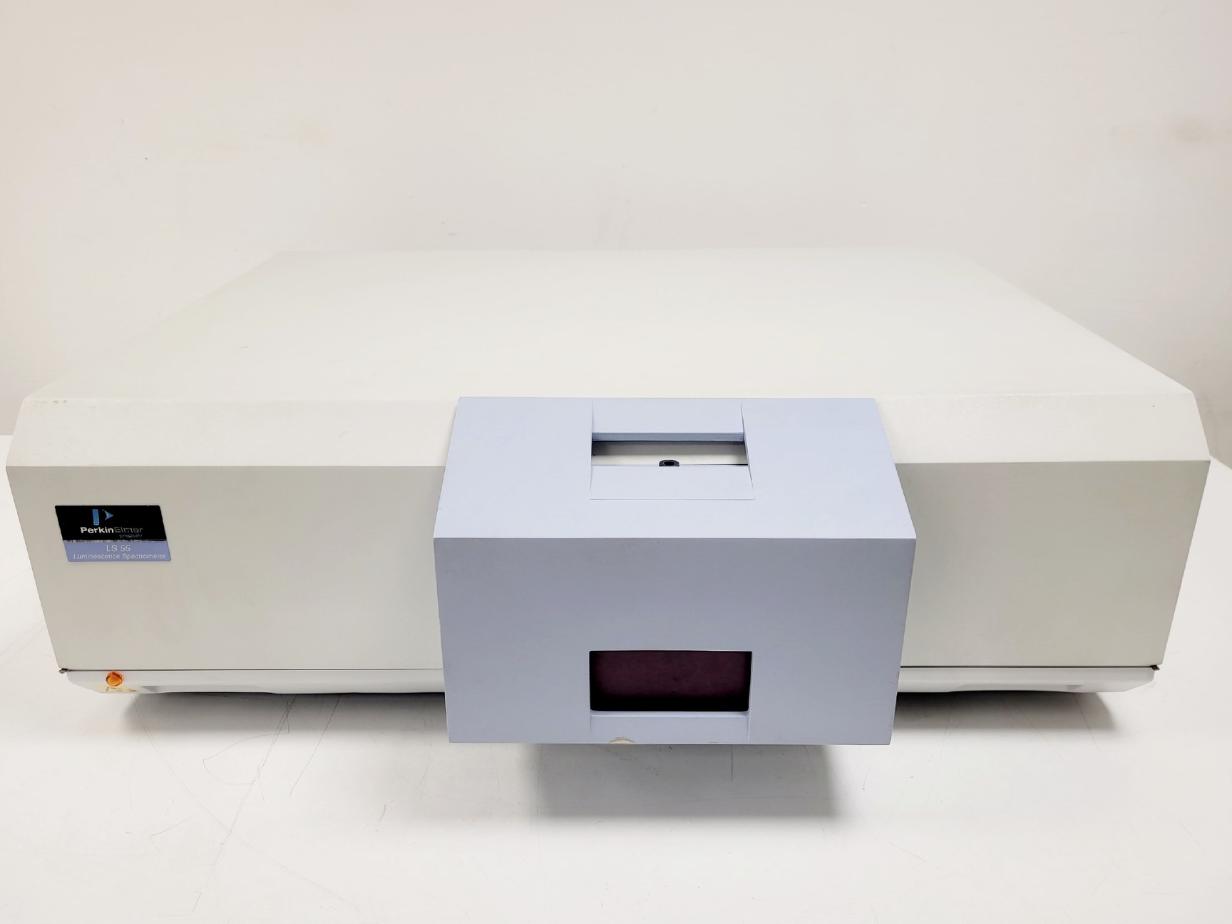 Image of PerkinElmer Instruments LS55 Fluorescence Spectrometer w/ PC & Software Lab