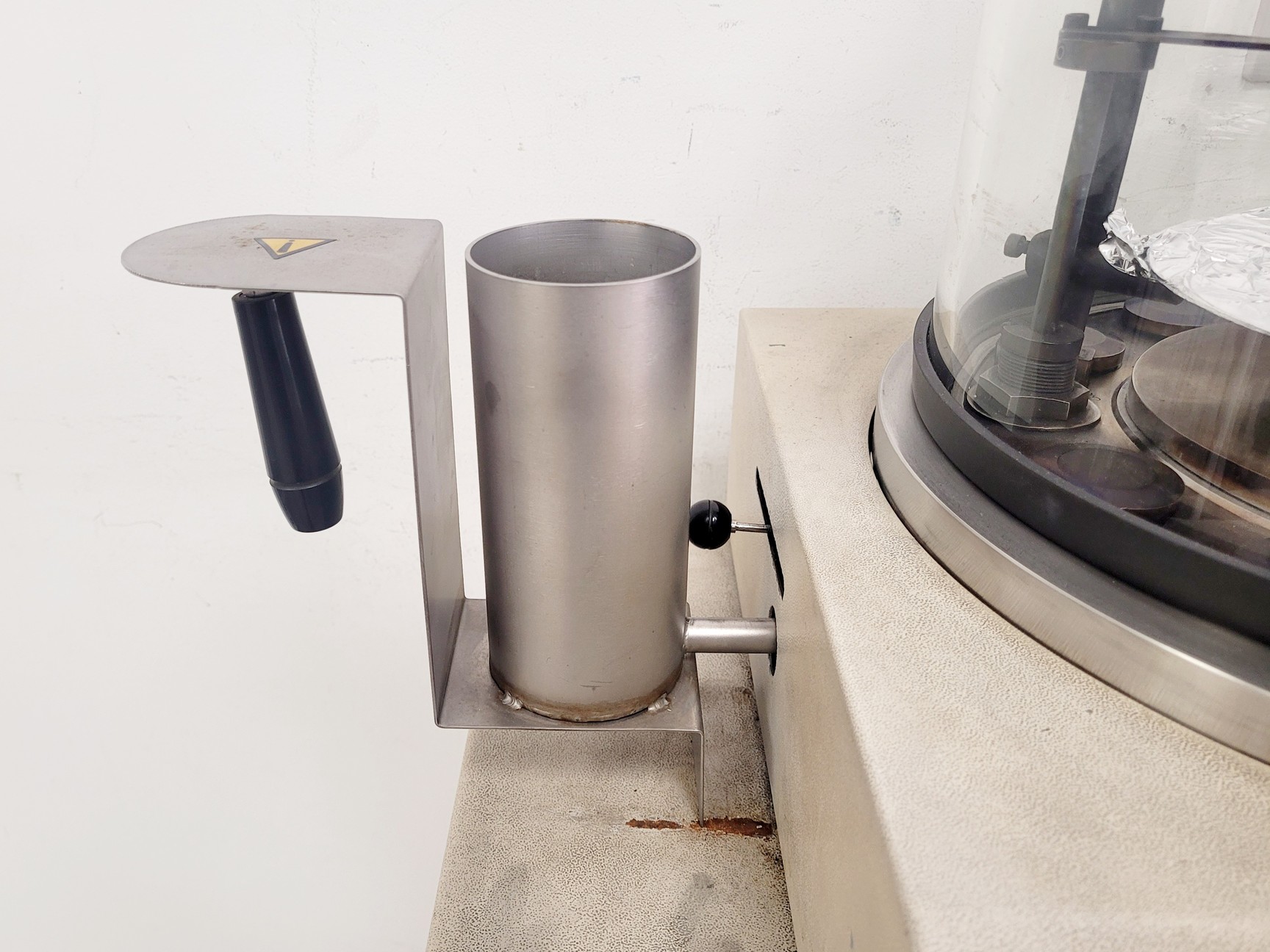 Image of Edwards Auto 306 Thermal Evaporator Coating System Lab