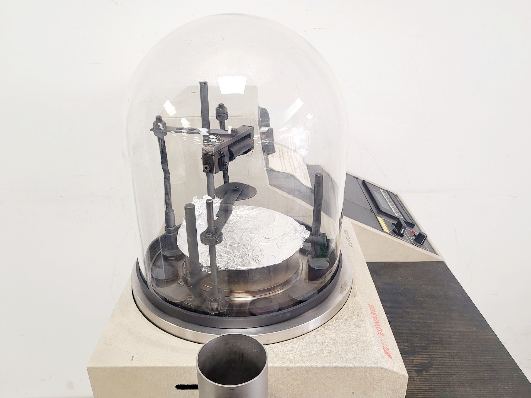 Image of Edwards Auto 306 Thermal Evaporator Coating System Lab