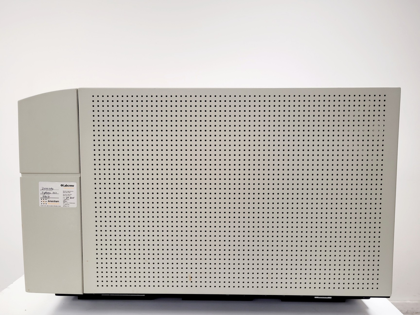 Image of Amersham Biosciences Typhoon Trio+ Variable Mode Imager w/ PC System