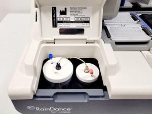Thumbnail image of RainDance Technologies ThunderStorm Sequencing System NGS Lab